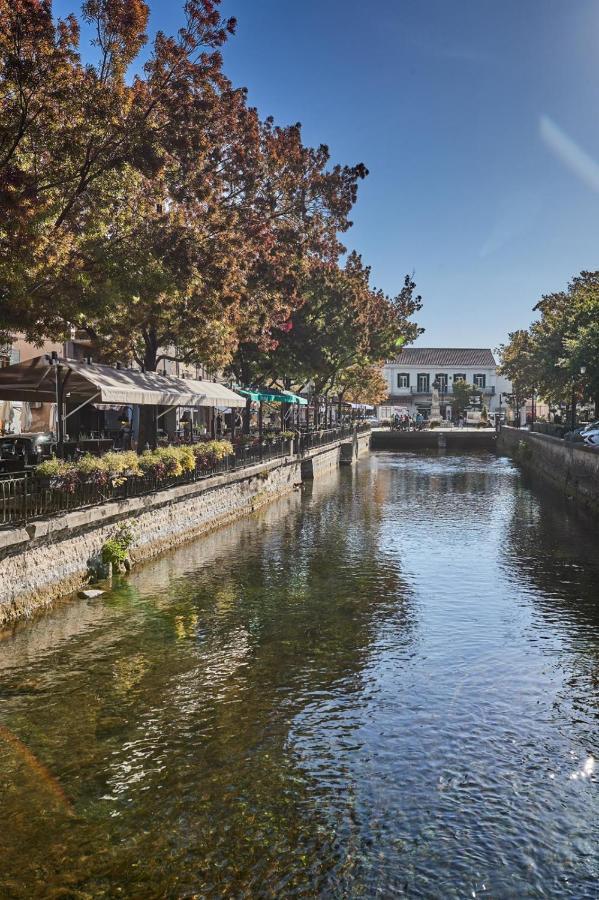 L Atelier De La Sorgue LʼIsle-sur-la-Sorgue Extérieur photo